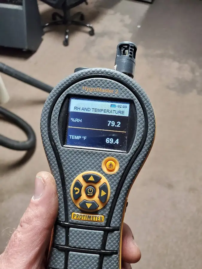 Moisture meter humidity assessment for Mold Remediation & Removal in Sunnyvale